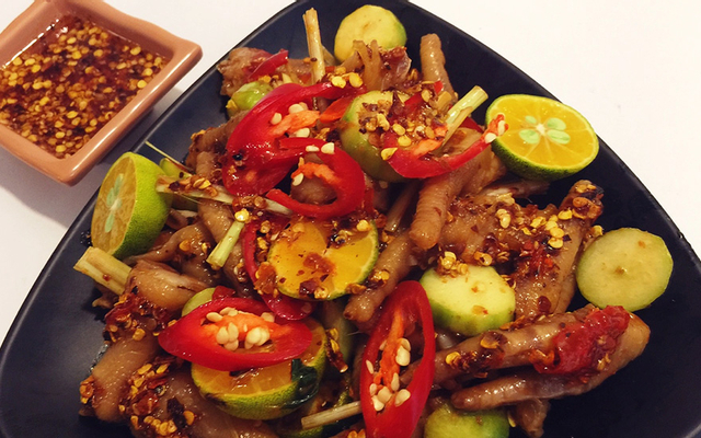 Chân gà sốt sa tế tắc