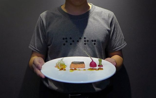 Noir - Dining In The Dark