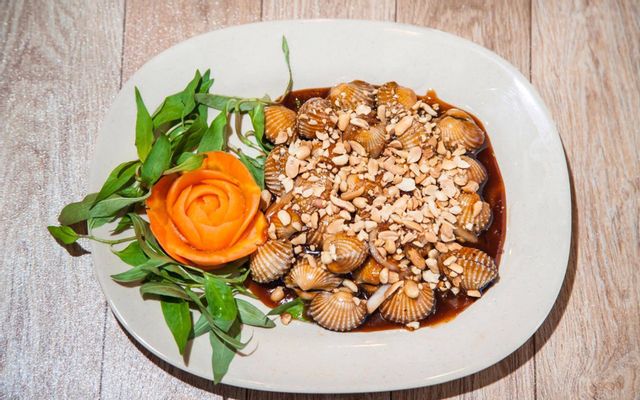 Chả cá thát lát chiên cốm xanh