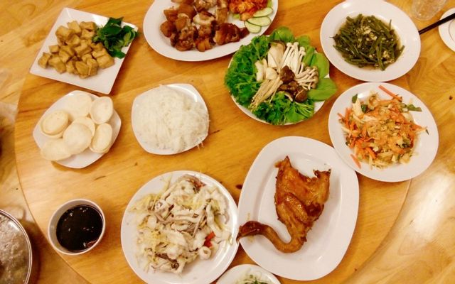 Nhà Hàng Ớt Đỏ - Nguyễn Quang Bích
