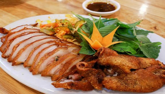Nhà Hàng D'lắc
