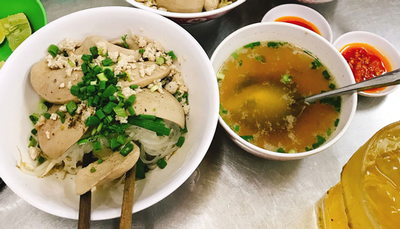 Nguyên - Hủ Tiếu, Bánh Canh & Nui