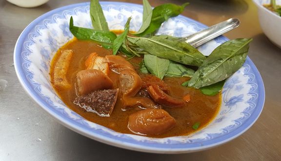 Phá lấu xào mì