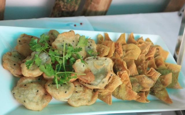 Bánh Cuốn Chả Lụa/ Roll Pancake with Ham