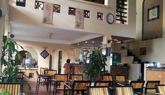 Nét Việt Cafe - Đường A4