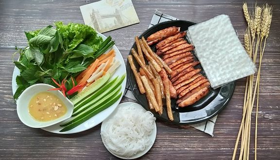 Nem Nướng Ladonem