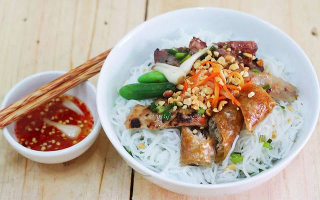 Chả giò thêm