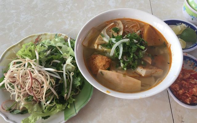 Chén sứa thêm