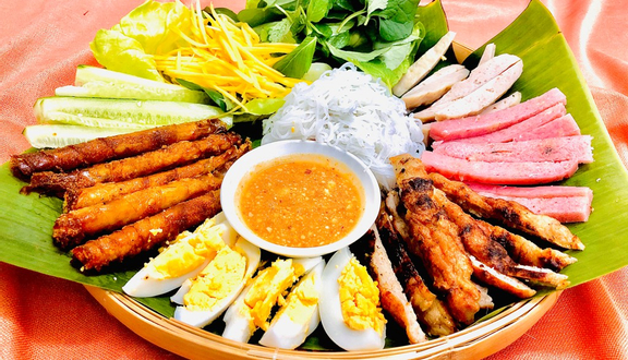 Nem Nướng Bamboo