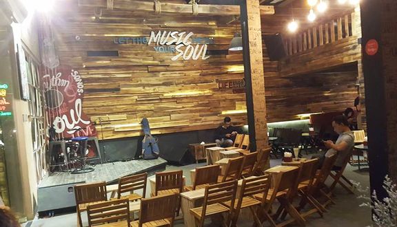 Typograf Cafe - Thượng Đình