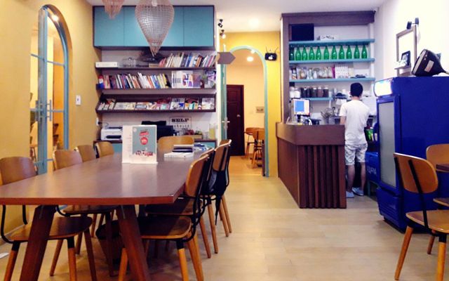 Neighborhub Co-working Space Cafe