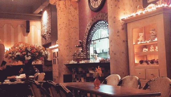 Napoly Cafe - Hồ Con Rùa