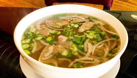 Phở tái gân