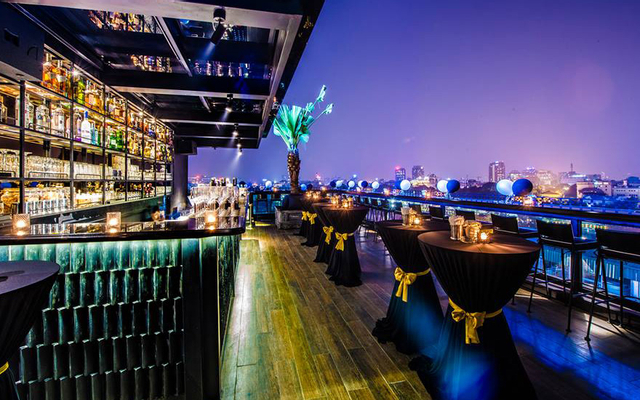 Twilight Sky Bar