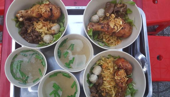 Naga - Mì Gà Cay Da Giòn - Lê Quang Định