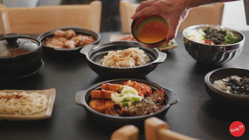 Myeongdong - Mì Sườn Bò Cay Hàn Quốc