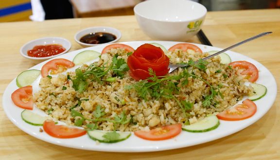 Cơm chiên trứng ốp la