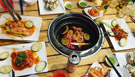 Tuyệt Cú Mèo - Lẩu & Nướng