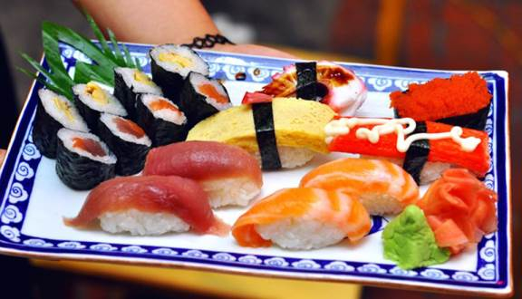 Mr. Tôm - Sushi Đường Phố - Đường Số 11