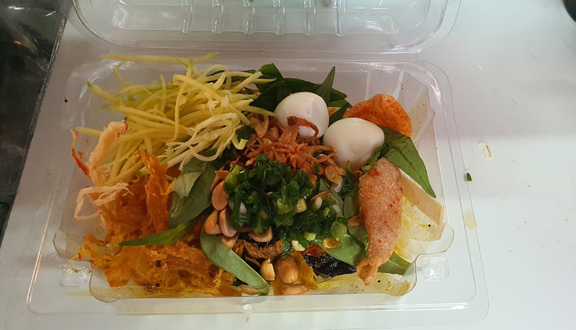 Mr. Pear - Bánh Tráng Trộn & Trứng Gà Nướng