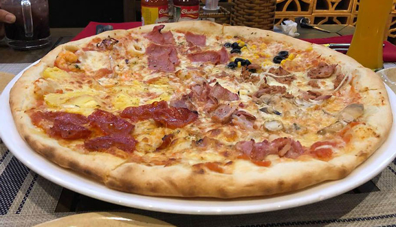 Pizza shrimp crab