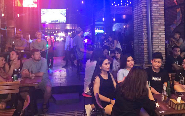 Miss SaiGon Beer - Bùi Viện