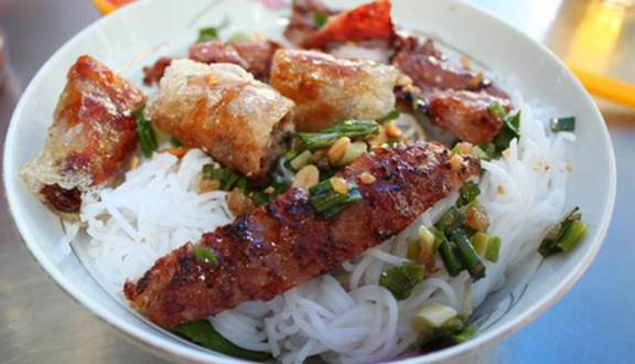 Mini House Home Made - Bún Nem Nướng, Bún Thịt Xào & Bún Chả Giò