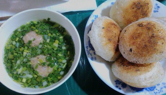 Bánh Căn Trứng Gà Xíu Mại + Bánh Ướt Lòng Gà + Trà Chanh + Bánh Flan