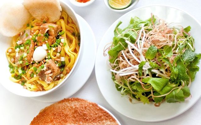 Mì Quảng Phố Hội - Nguyễn Thị Thập