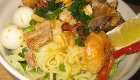 Mì Quảng Bàu Cát