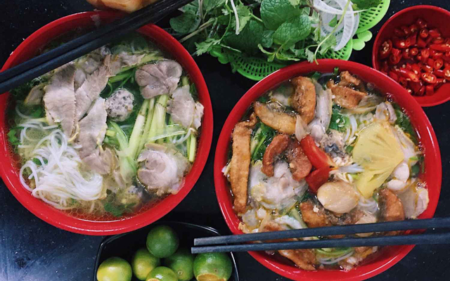 Bún Sườn