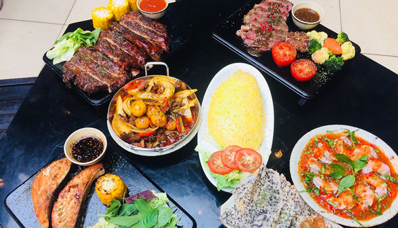 Chân gà muối sốt cay