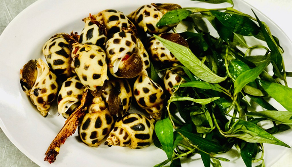 Hột vịt lộn xào tỏi