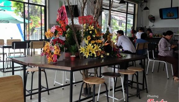MAY Coffee - Đường Số 25