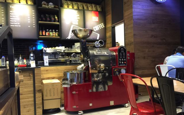 Masstige Bread & Coffee