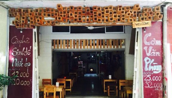 Ly Cafe - Cơm Văn Phòng