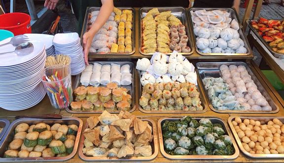 Lu's Corner - Hong Kong Street Food
