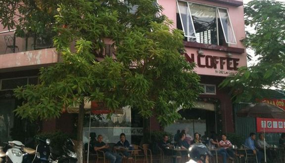 Trung Nguyên Coffee - Lạc Long Quân