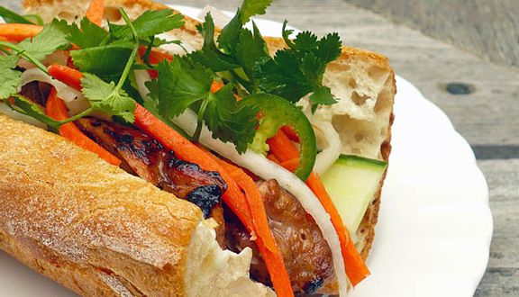 Lò Bánh Mì Nguyễn Cường - Trần Não