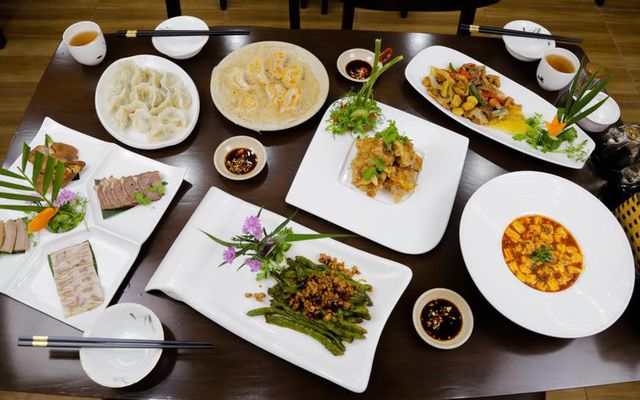Cơm Nóng 白饭