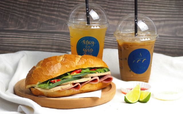 Bánh mì chả lụa