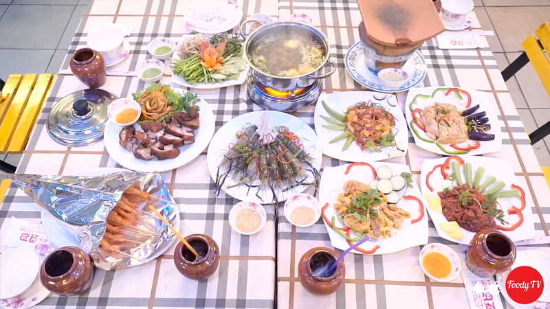 Lẩu Tôm Ađ
