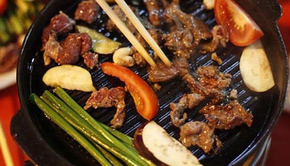 Lẩu Nướng Anh Em
