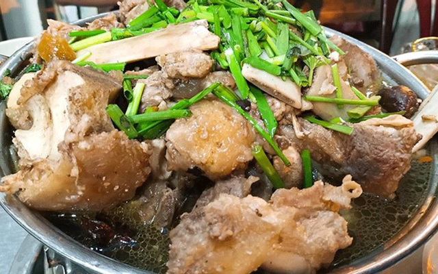 Lẩu Bò & Xí Quách - Hòa Hưng