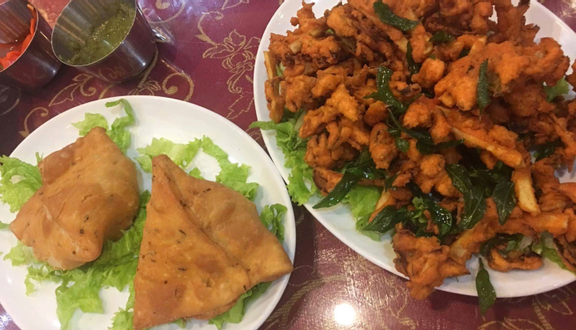 Sữa chua pha trộn chuối