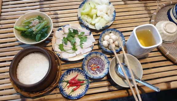 Cơm Niêu Làng Tre - Đường Số 21