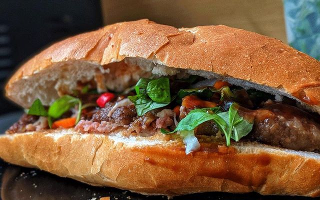 Bánh Mì Lan Mi
