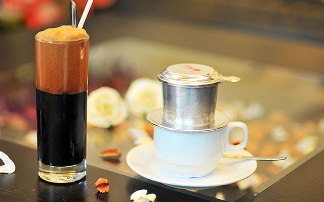 Lam Coffee - Đình Phong Phú