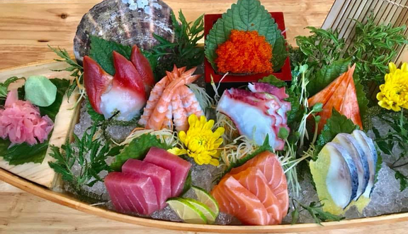 Nigiri komochi (cá trích ép trứng)
