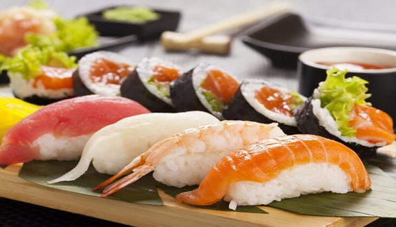 Combo 14: sake, taro, nishin - cá hồi, bạch tuộc, trích trứng